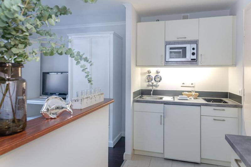 Apartment Ad5 408 Dwarsloeper 3 *